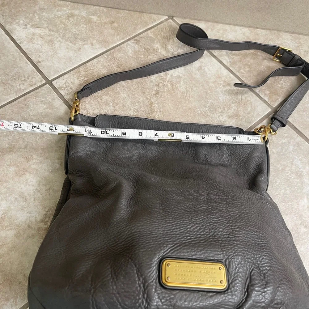 Marc by Marc Jacobs Classic Q hillier cowhide pebbled Leather Crossbody Hobo